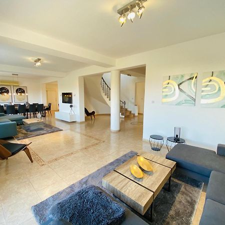 Acropolis Villa 8 Хлоракас Экстерьер фото