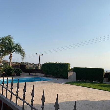 Acropolis Villa 8 Хлоракас Экстерьер фото