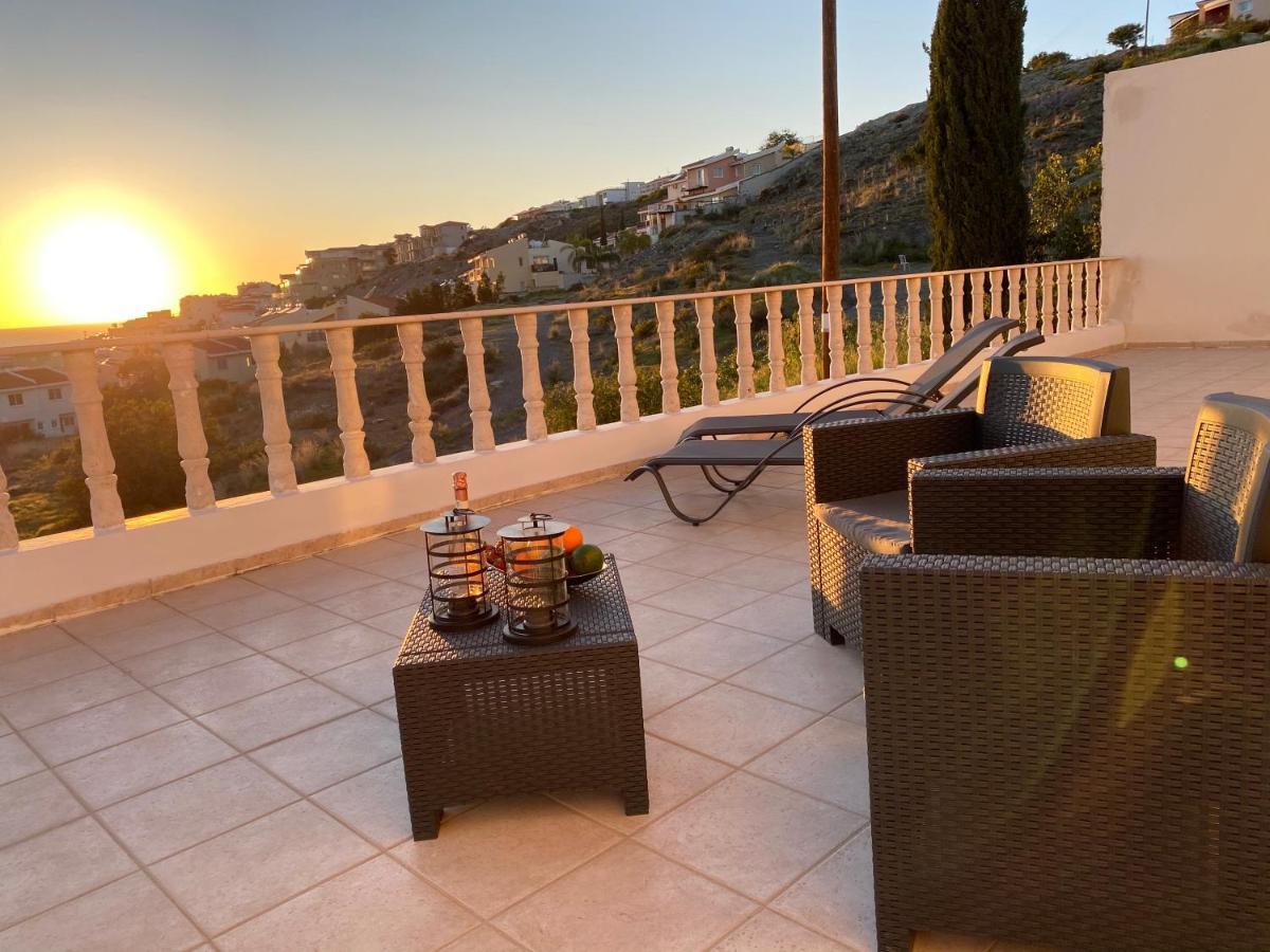 Acropolis Villa 8 Хлоракас Экстерьер фото